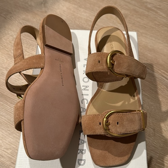 Brand NEW 6. Veronica Beard Maglio green suede gold buckle sandal - Picture 7 of 9